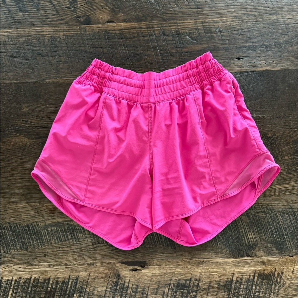 Lululemon Hotty Hot Short
